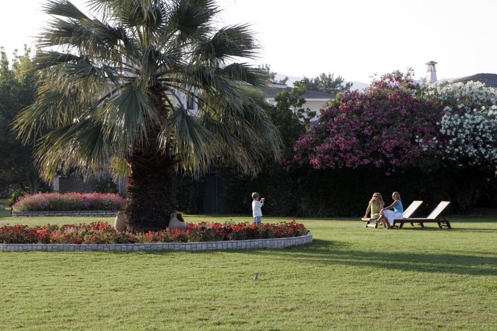 Corfu Chandris Hotel And Villas Dassia  Exterior photo